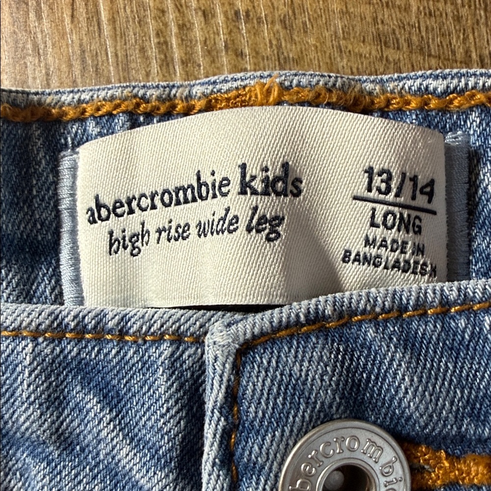 Abercrombie Kids Girls High Rise Wide Leg Blue Jeans With Ruffled & Bow 13/14 L - Picture 8 of 8